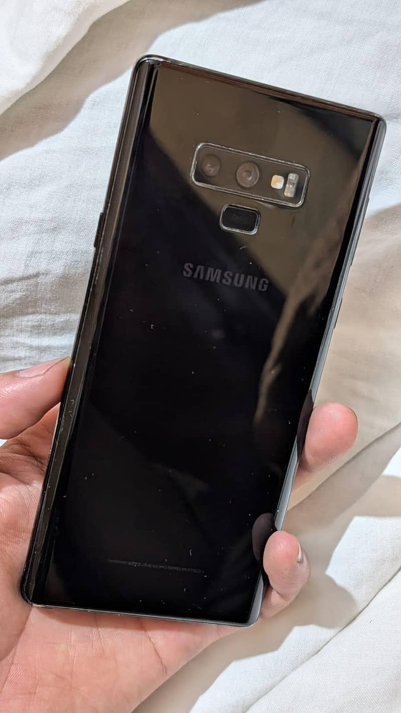 Samsung Mobile Note 9 1
