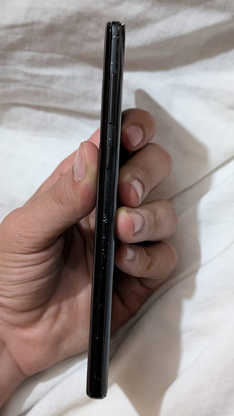 Samsung Mobile Note 9 4