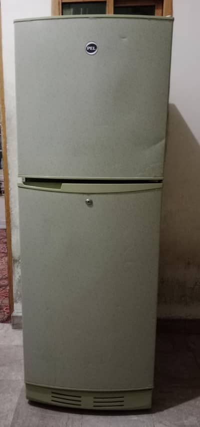 Fridge for sale (PEL)