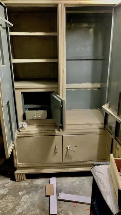 Genuine Steal old fashion safe heavy weighted