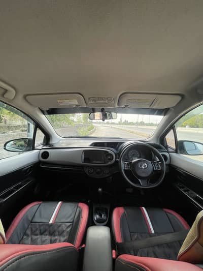 Toyota Vitz 2011