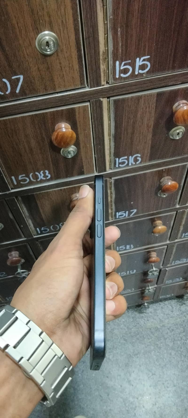 Apple iPhone 15 plus 3