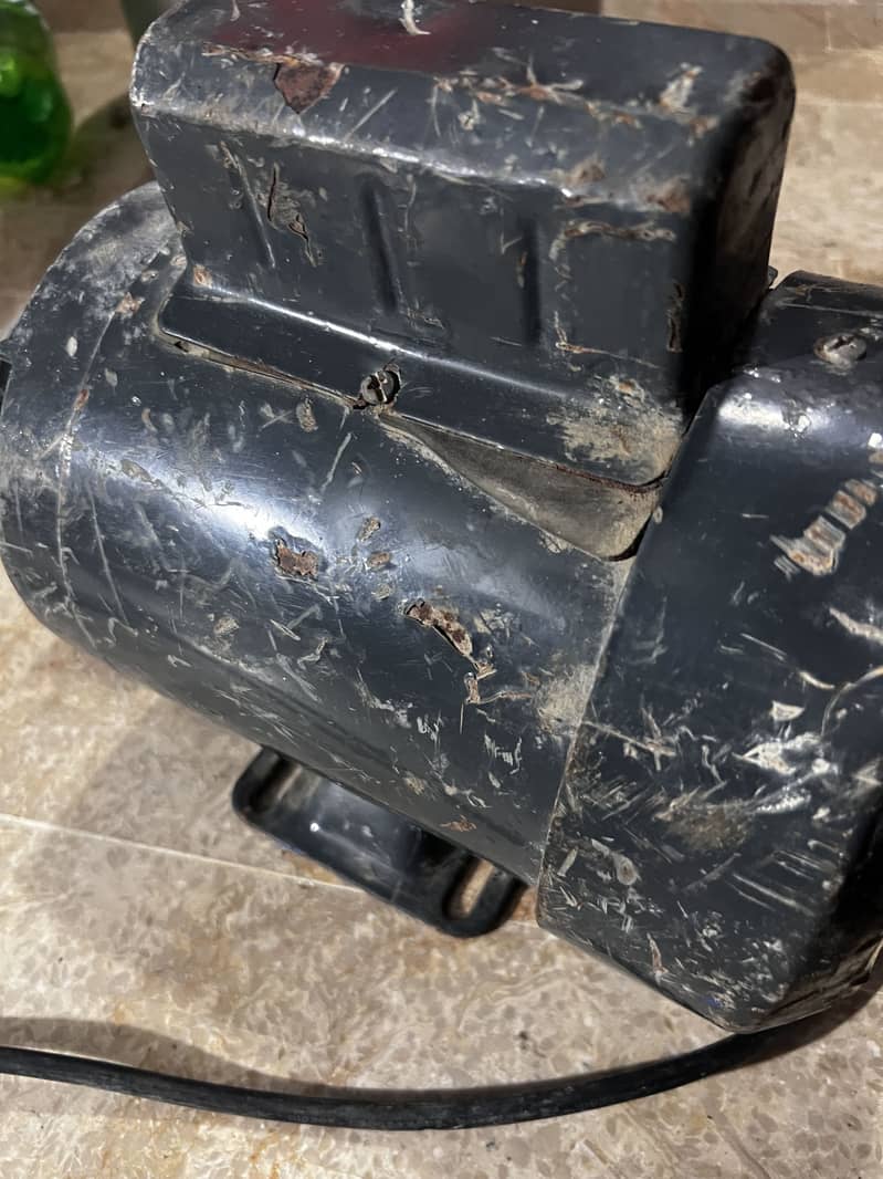 Motor 1