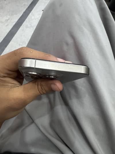 Apple iPhone 15 Pro