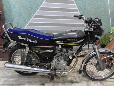 Hero 125 self star 5ghaar hain gari full ok ha urgen sell hyd num