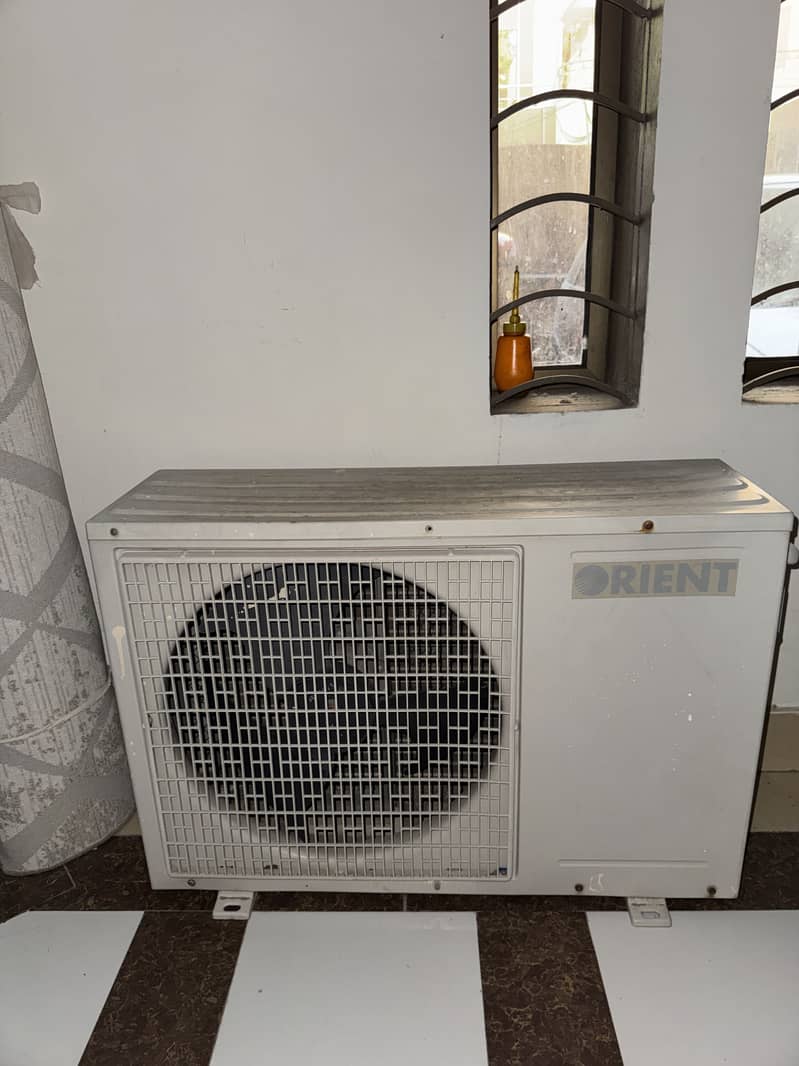 Orient AC 2