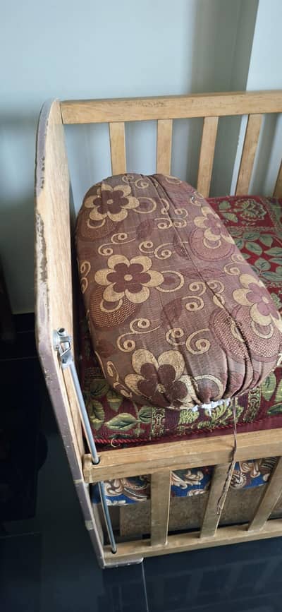 Used Baby Cot