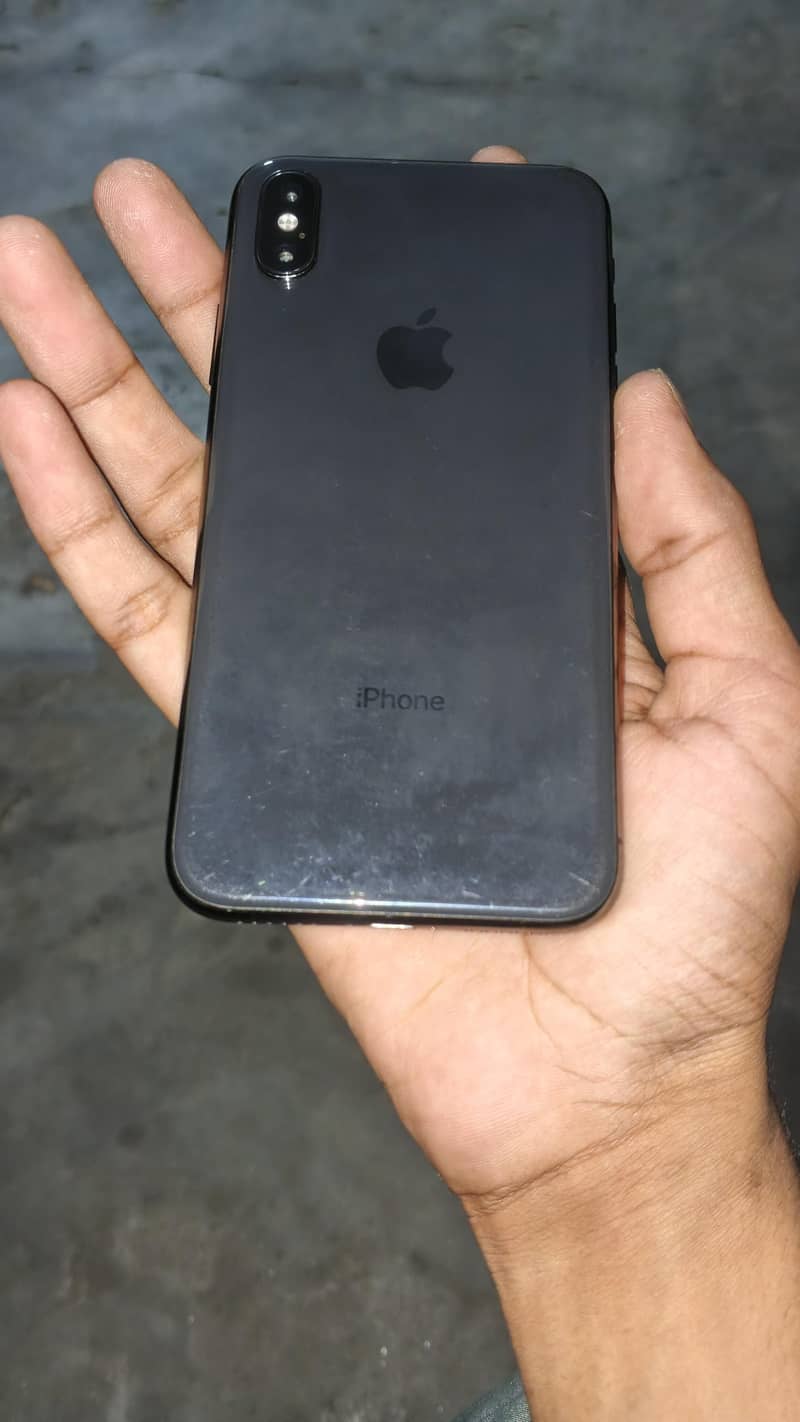Apple iPhone X 3