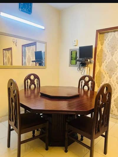 Dinning Set For Sale Urgent