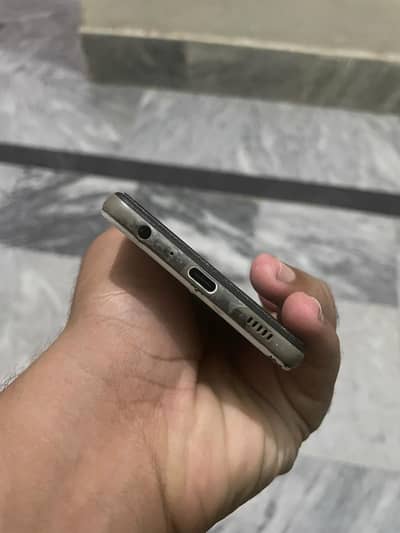 Sumsung galaxy A32 6/128 GB white color Dual sim working