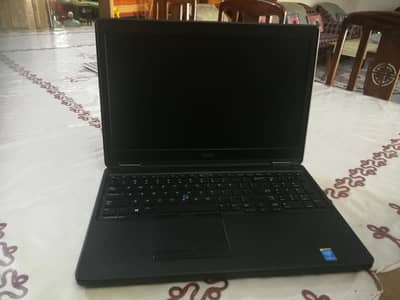 Dell Latitude e5550 core i5 5th gen 15.6 inch