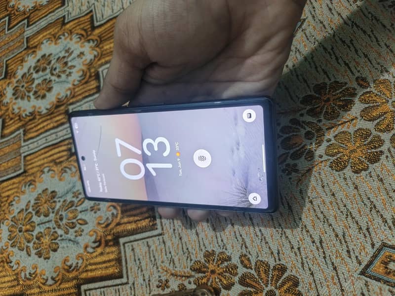 Google Pixel 7a 1