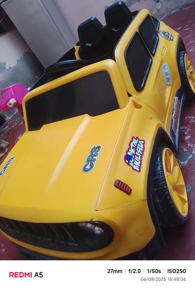 kids battery car (Read add)