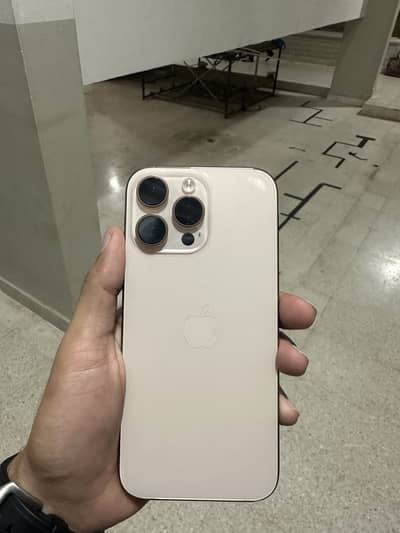 Apple iPhone 16 Pro Max