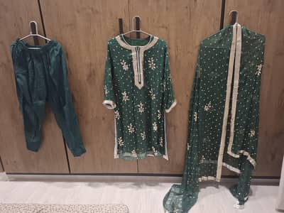 New 3-piece embroidered green and silver ready to wear dress