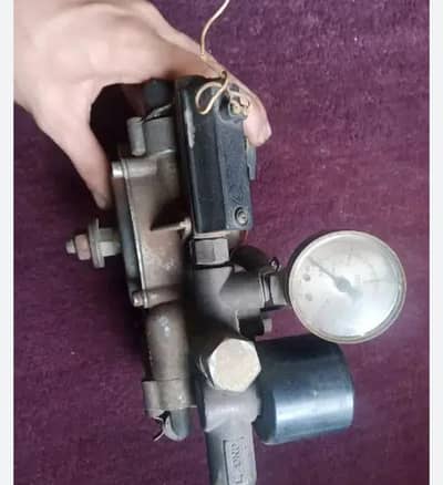 CNG Kit slender Available