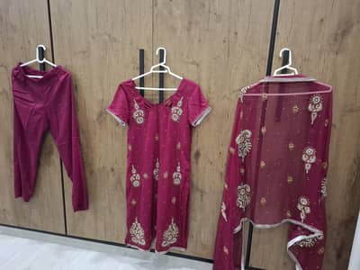 New magenta 3-piece embroidered ready to wear dress available