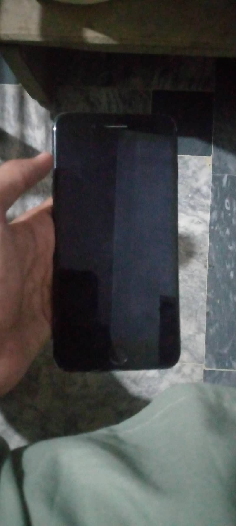 Apple iPhone 7 Plus 3