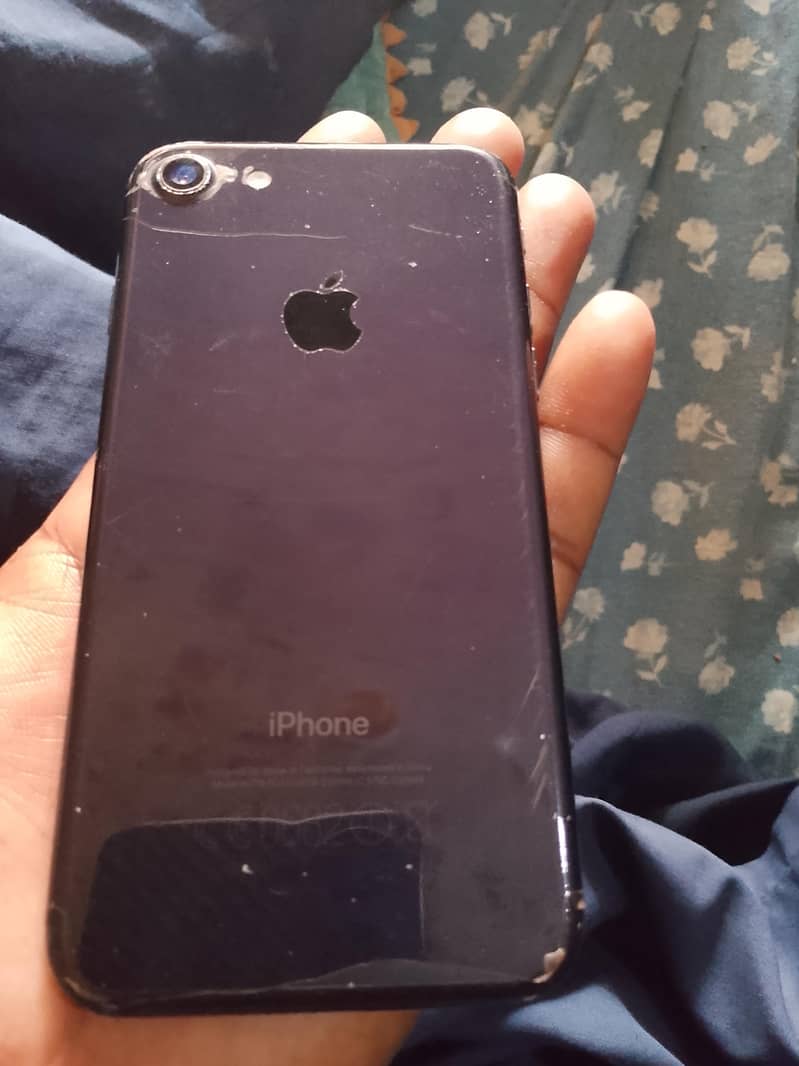 Apple iPhone 7 5