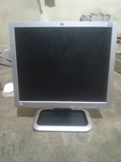 HP ki 17 ich LCD bilkul ok koi masla nhi hy