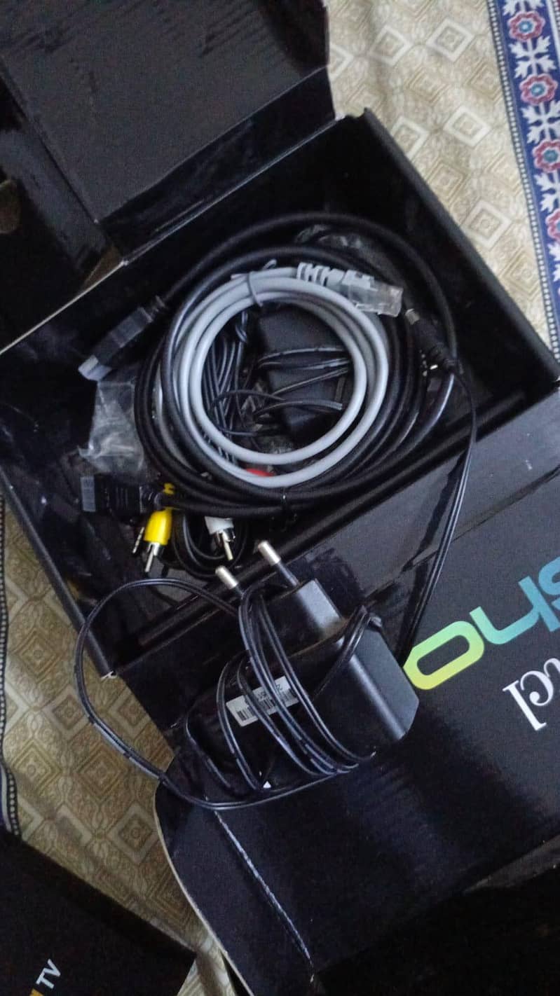 new ptcl cable device 1