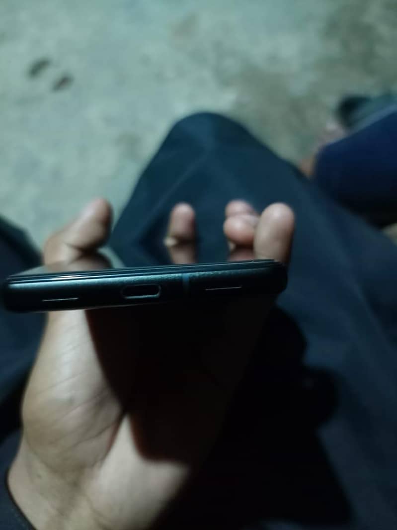 Google Pixel 6a 1