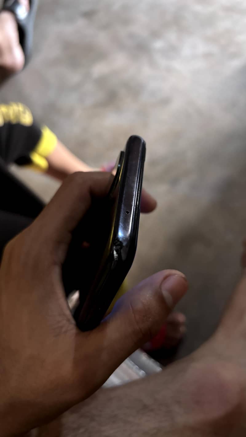 One Plus  N10 3
