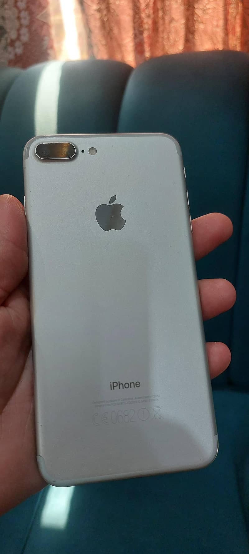 Apple iPhone 7 Plus 3