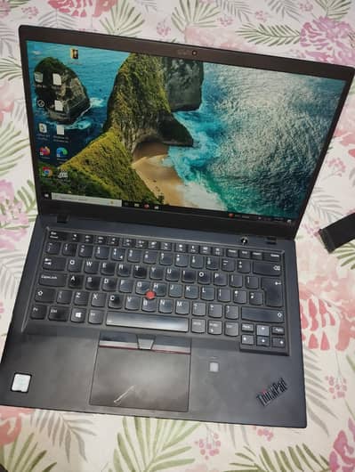 Core i7 8th gen X1 Carbon