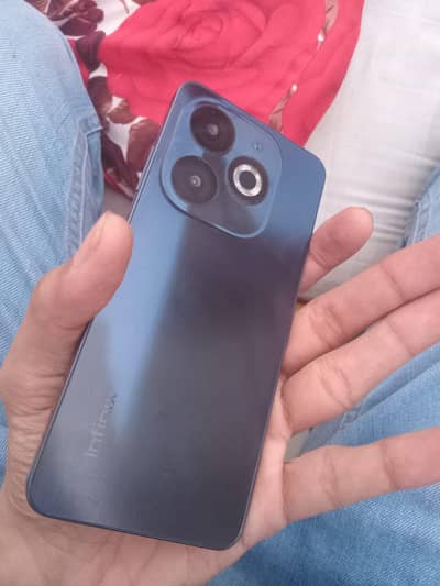 Infinix Smart 8 Pro 8 gb ram 128gb rom