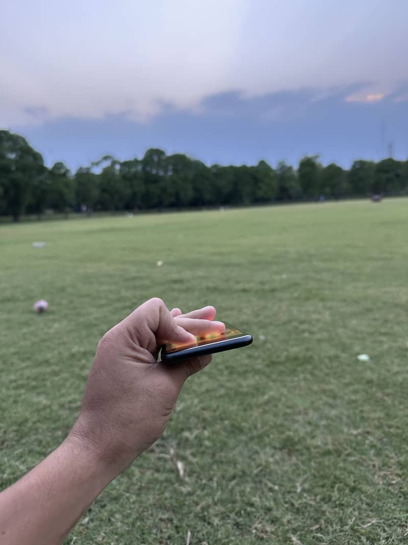 iPhone 7 3