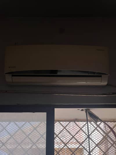 Kenwood eSense KEE12S 1 Ton Split Ac