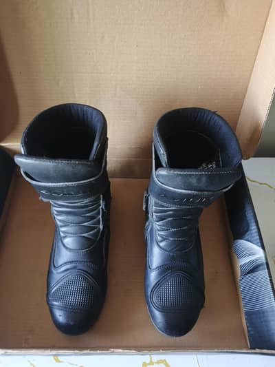 Bikers' shoes for sale