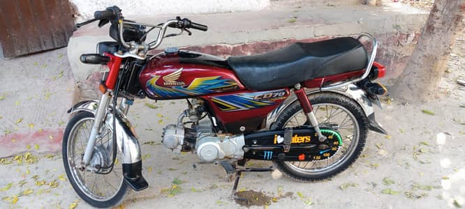 Honda CD 70 original condition sirf is number 0321 7376613 per rabta