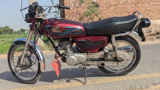 Honda 125 all okay condition