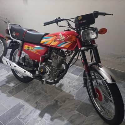 Honda CG 125 2026