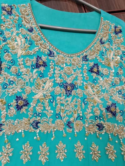 Frock is available
