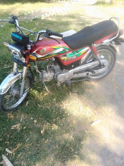 2022 Honda 70 cc Whatsapp an call o3435611405