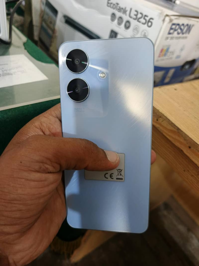Realme Note 60 1