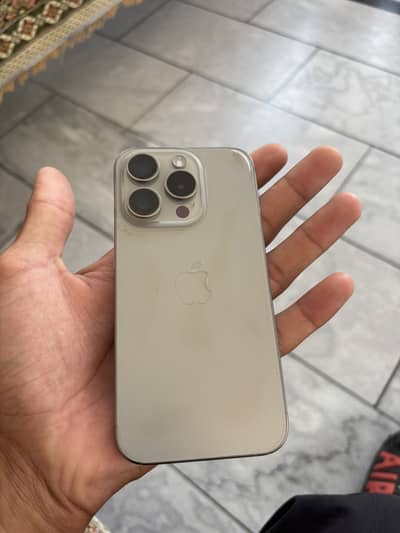 Apple iPhone 15 Pro