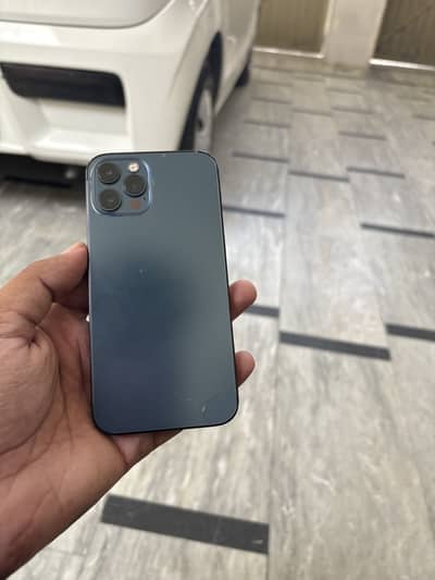 Apple iPhone 12 Pro