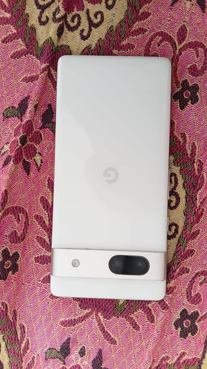 Google Pixel 7a 4