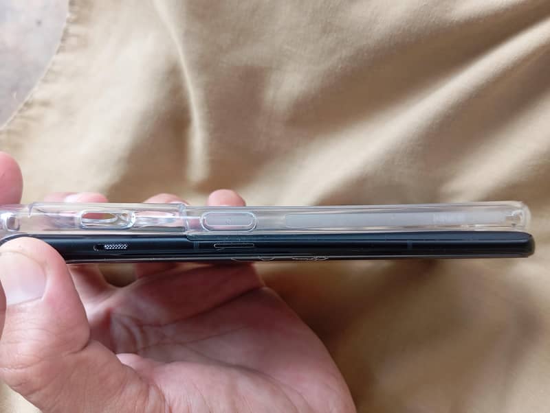 One Plus 10 Pro 4