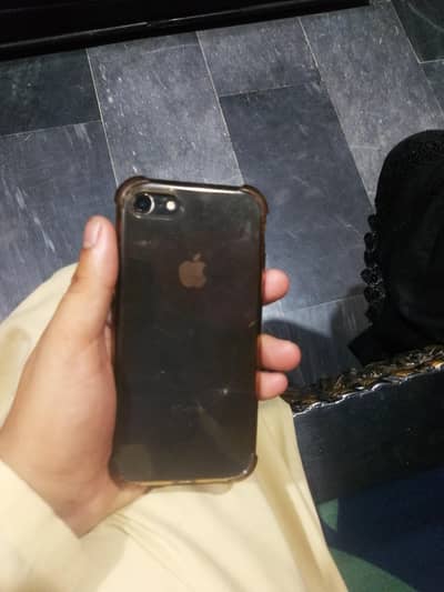 Apple iPhone 8