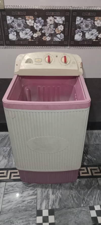 Bilal Asia Single Tub Washing Machine for Sale – Running Condition