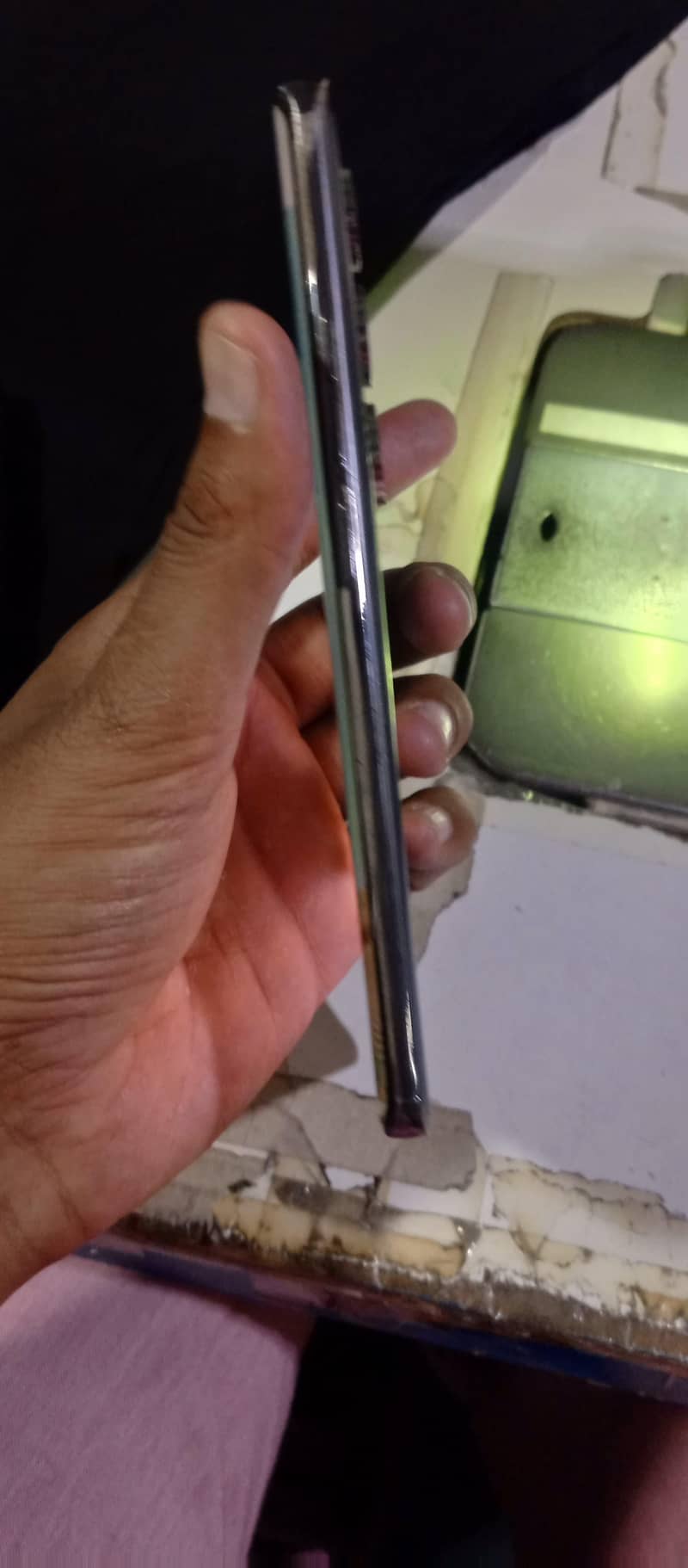 Tecno CAMON 40 Pro 9