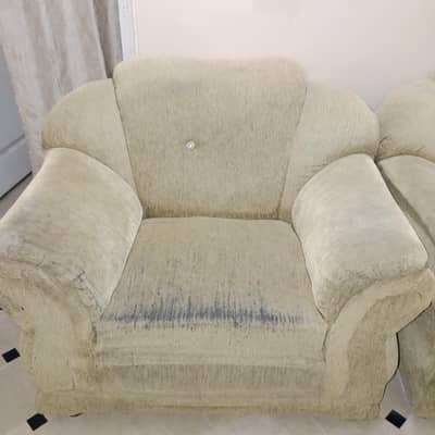 Sofa Set 5 seater plus Glass table set for Sale