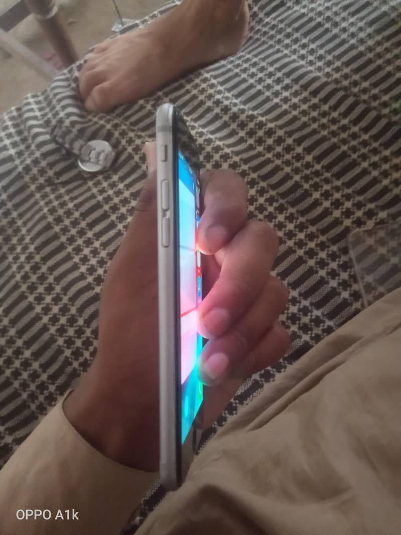 Apple iPhone 6 2