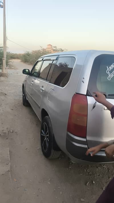 Toyota Succeed 2007 model 2012 register only one piece touchup
