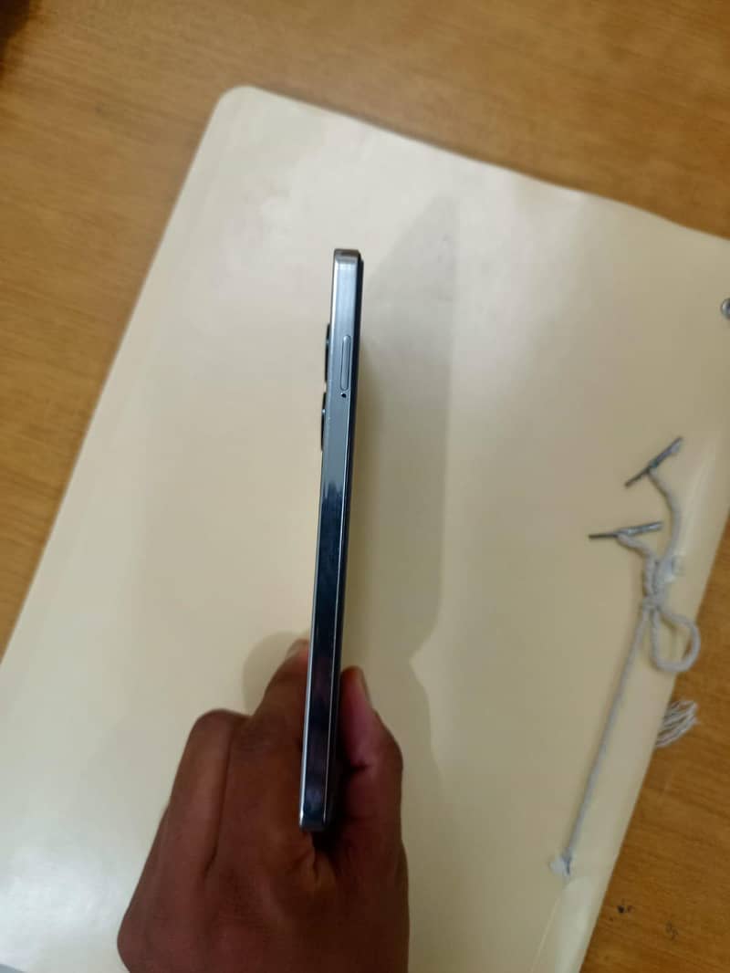 Tecno CAMON 20 1